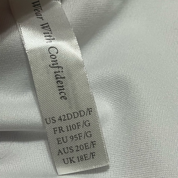 ASOS Peak & Beau Floral Cut-Out Swimsuit - Picture 6 of 12